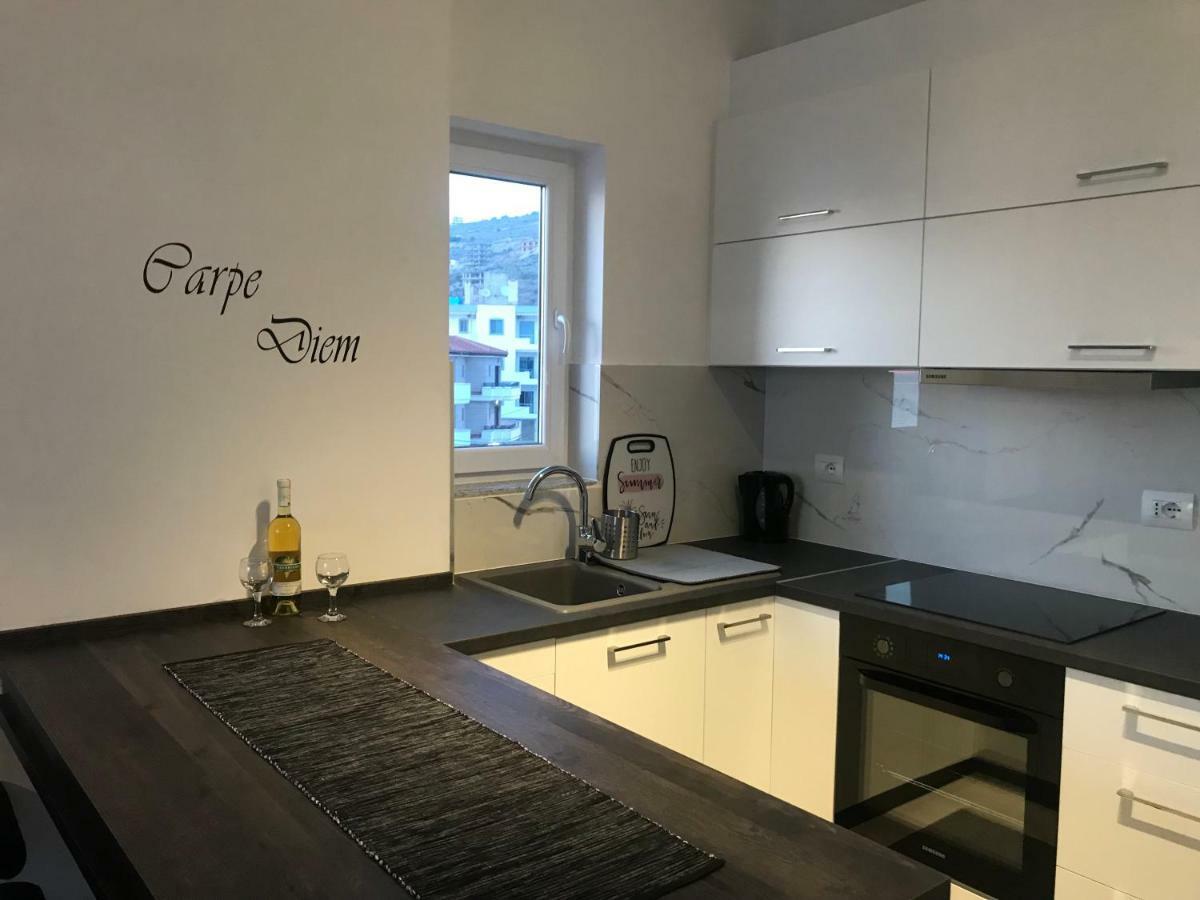 Sunset Apartment Sarandë Exterior foto